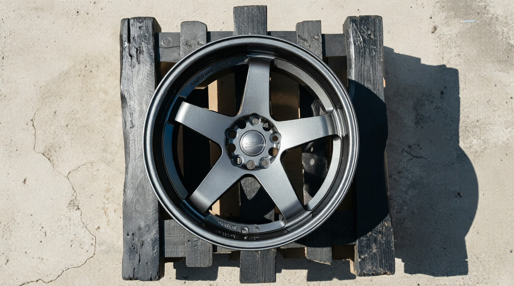 NEW! Комплект дисков Style Nismo LM R18 9.5j ET12 5*114,3 (J144)