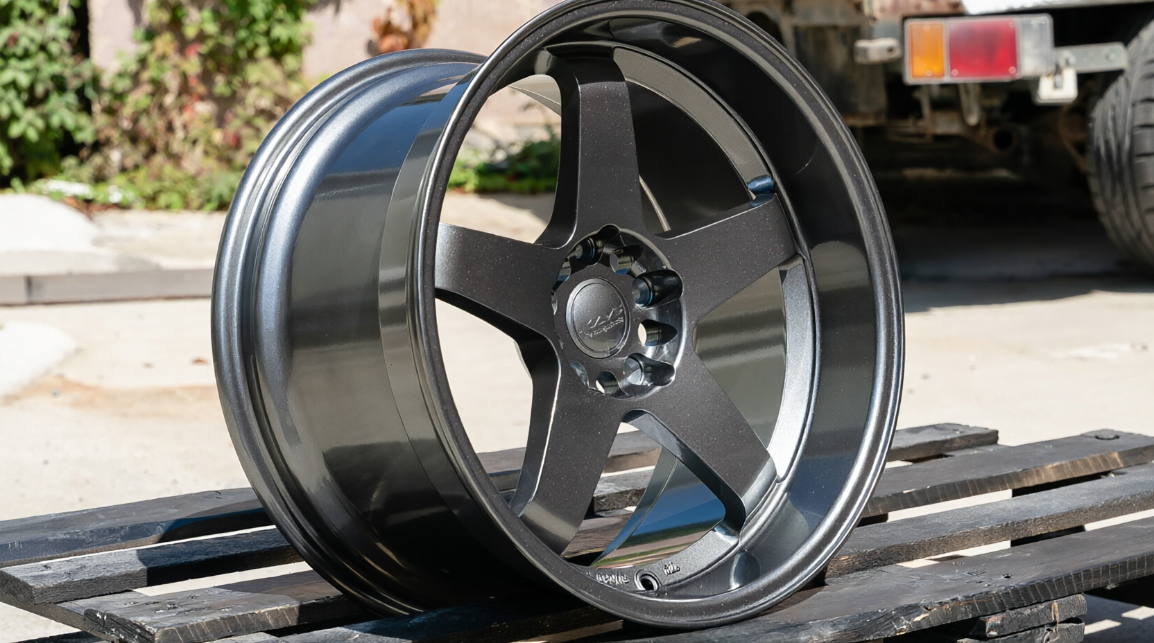 NEW! Комплект дисков Style Nismo LM R18 9.5j ET12 5*114,3 (J144)