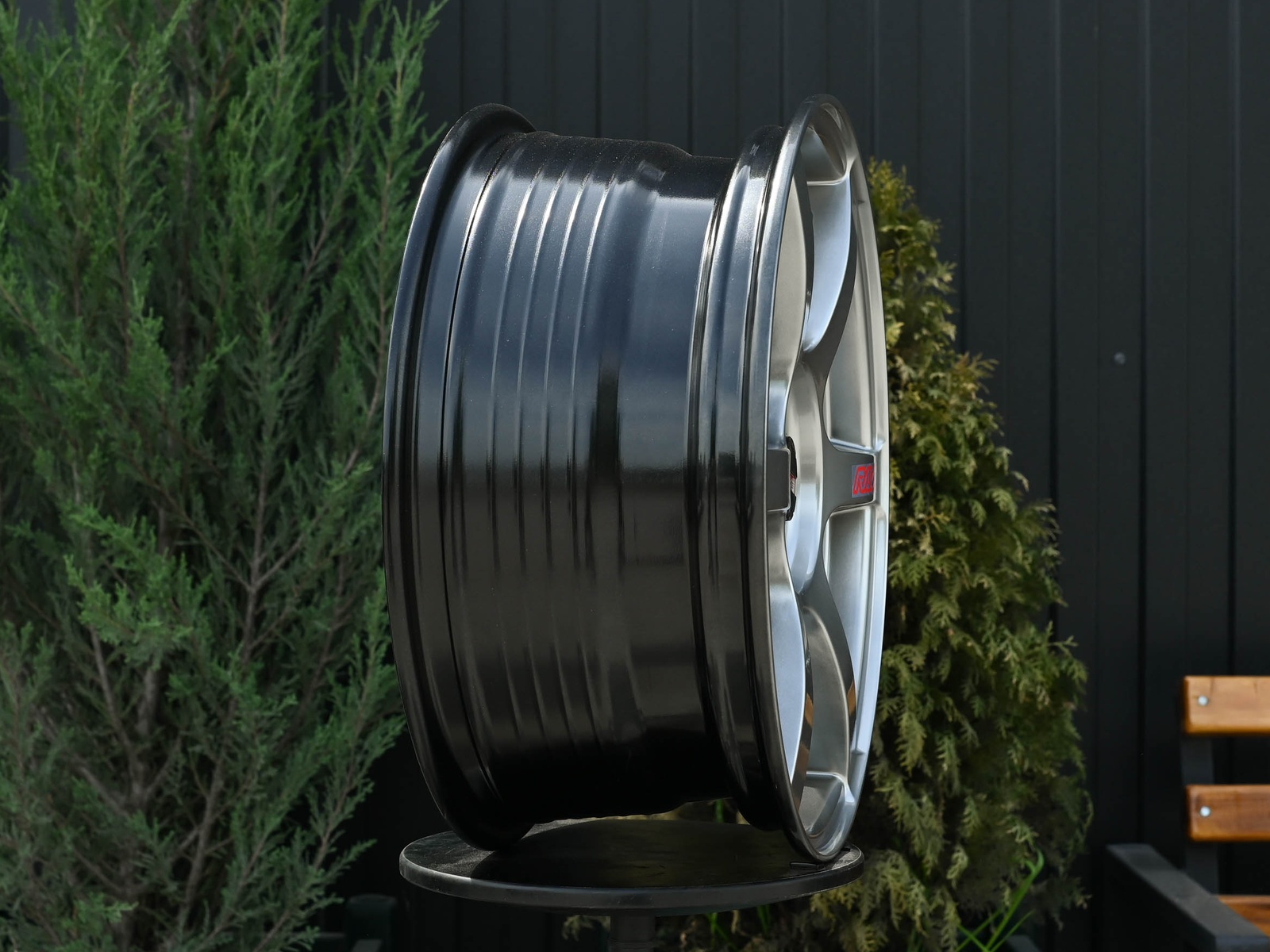 R17 Taigiro F203 7.5J ET40 5*100 Темный хром
