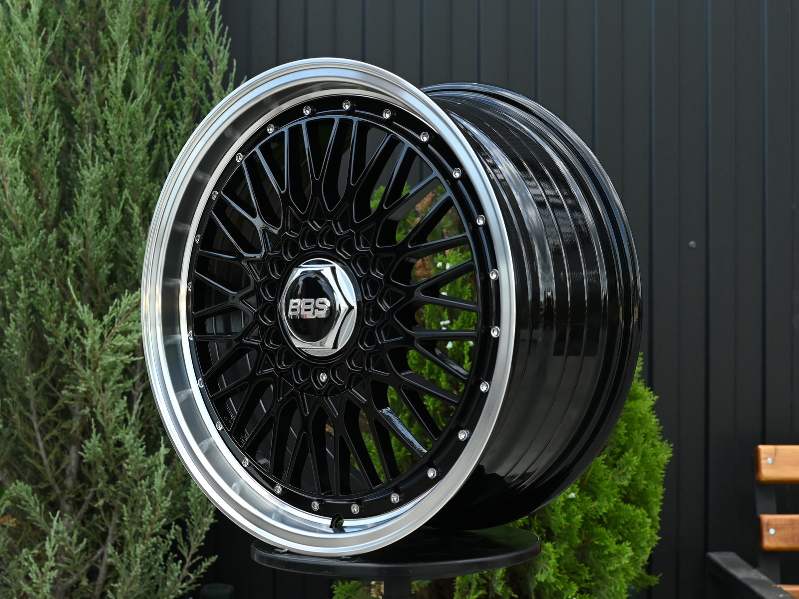 R17 BBS RS Стиль 7.5J ET38 4*100/114.3 Чёрный