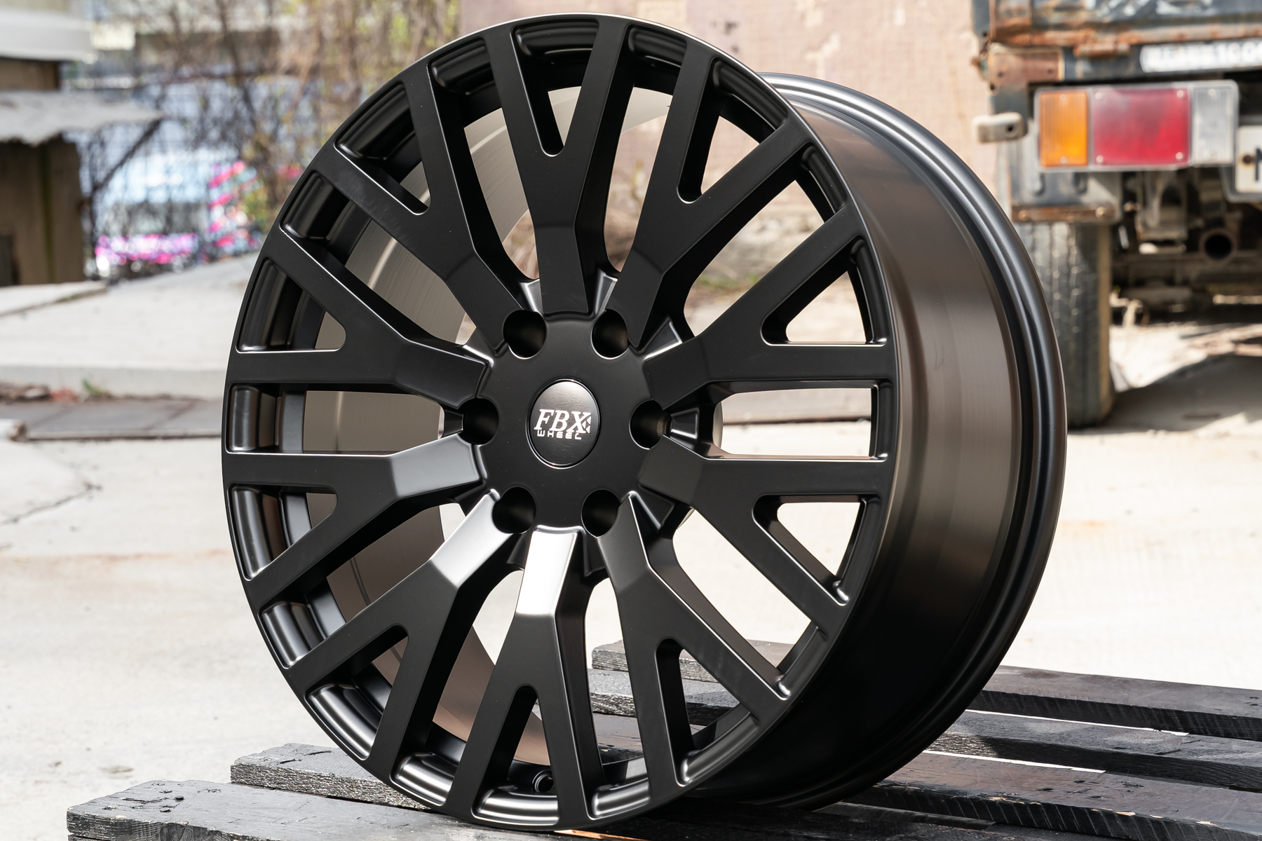 NEW! Комплект дисков FBX Kahn RS-2 R20 J8.5 ET+20 6*139.7 (R660) NN