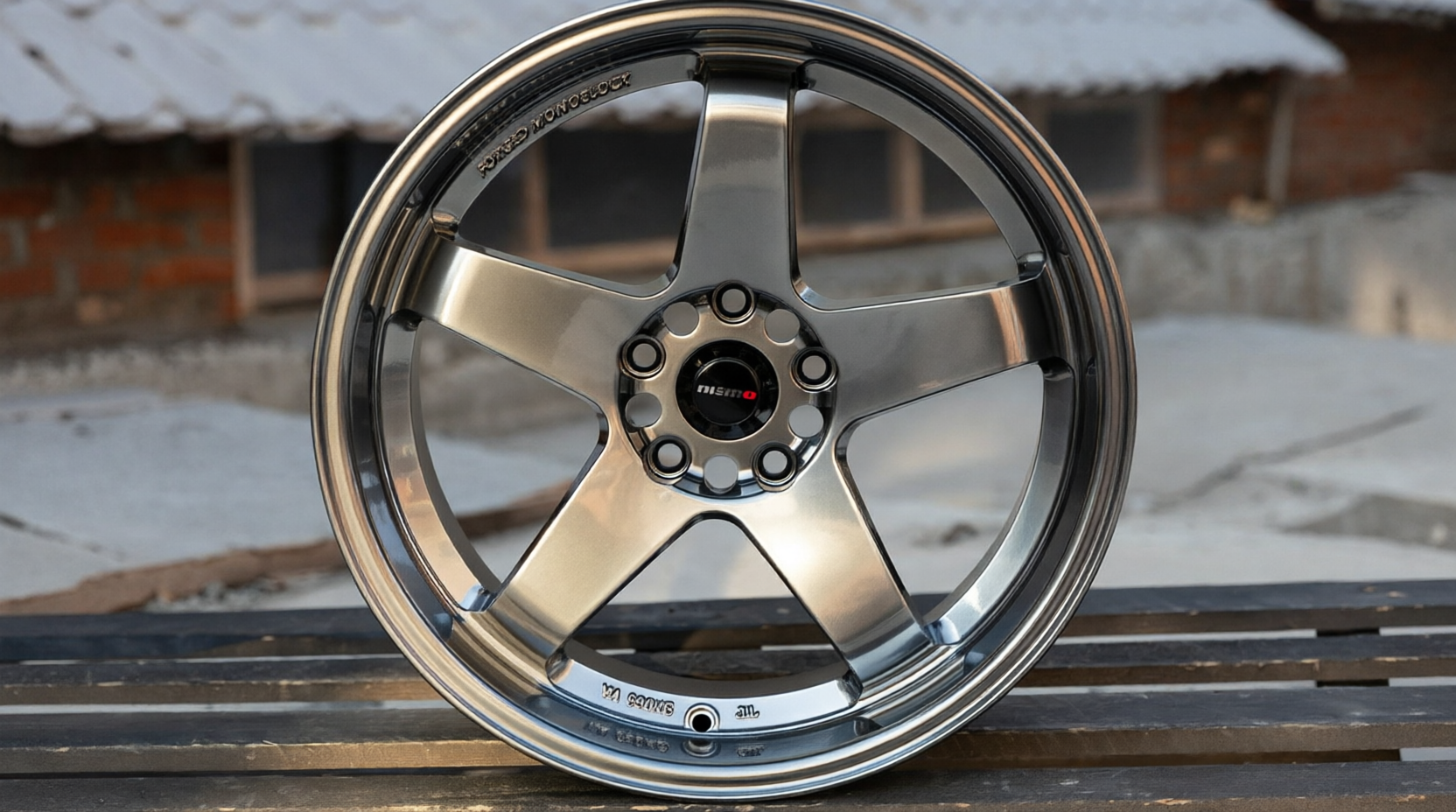 NEW! Комплект дисков Style Nismo LM R18 9.5j ET12 5*114,3 (J126) NN