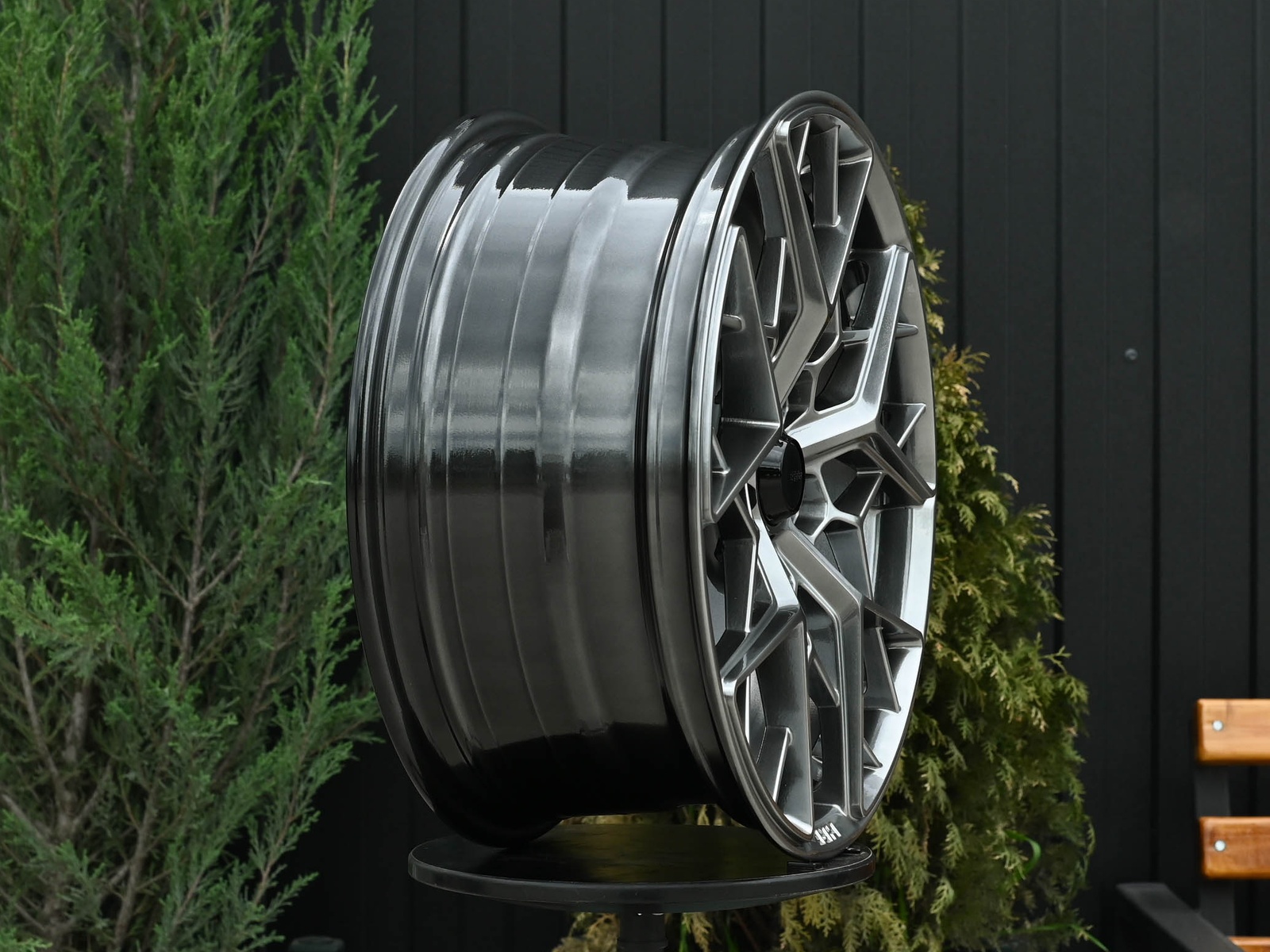 R16 HRE FF10 Стиль 6.5J ET38 5*100 Темный хром