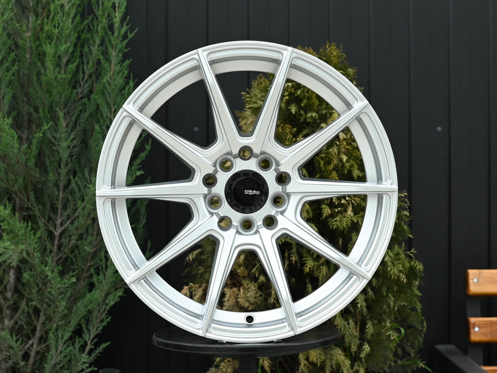 R16 Taigiro Spider 7.0J ET35 5*100/114.3 Серебро