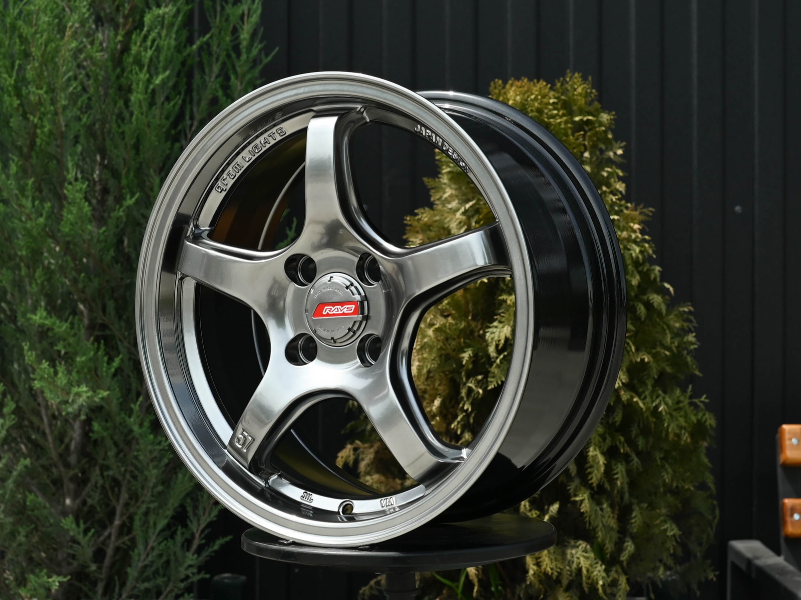 R15 Rays Gram 57CR Стиль 6.5J ET38 4*100 Темный хром
