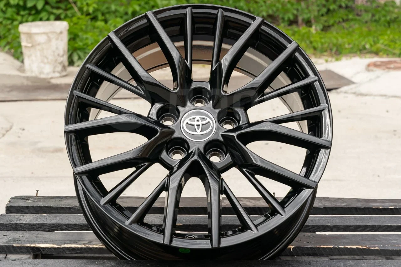 NEW! Комплект дисков Toyota 047-7 R17 7.5j ET35 5*114.3 (P095)