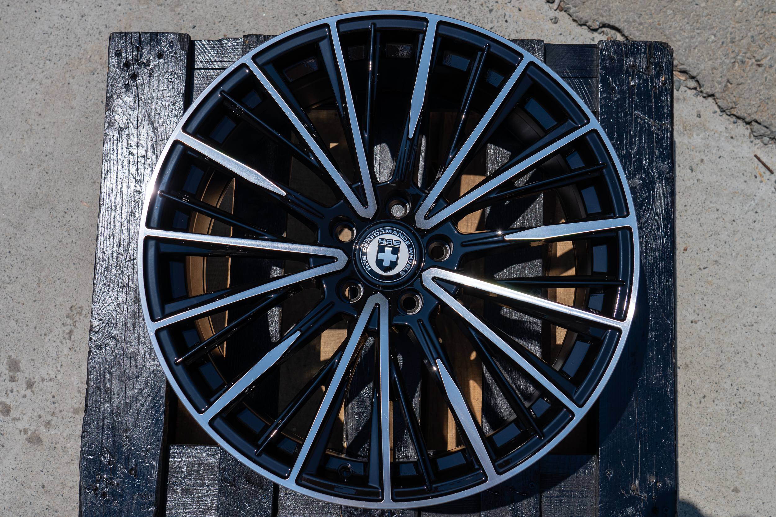 NEW! Комплект дисков HRE Style X042 R19 8.5j ET35 5*114.3 (J218) NN