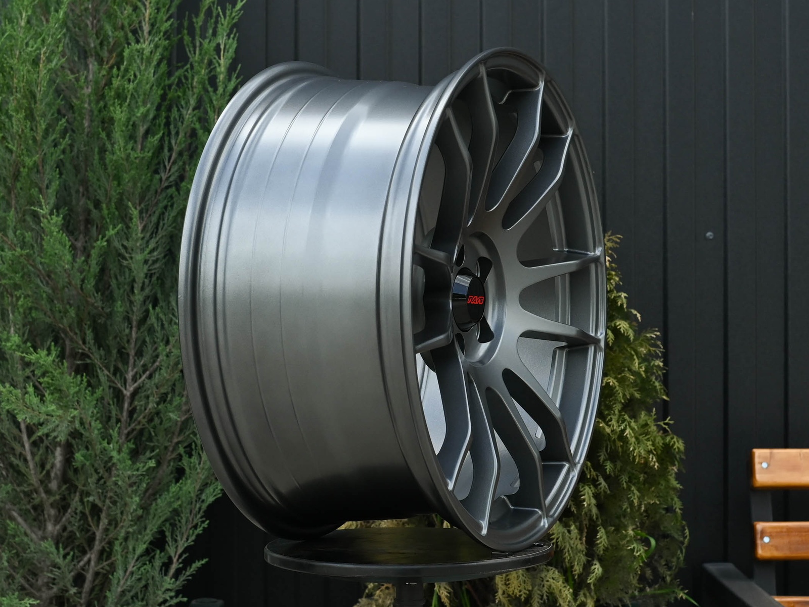 R18 Rays Gram 57Xtreme Стиль 9.5J ET35 5*114.3 Графит