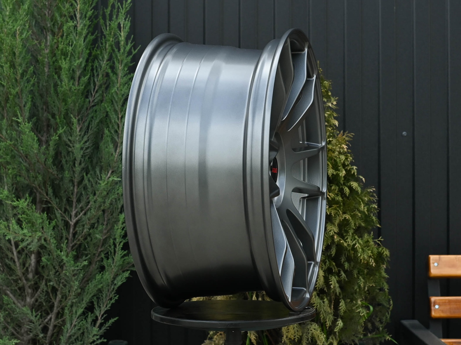 R18 Rays Gram 57Xtreme Стиль 9.5J ET35 5*114.3 Графит