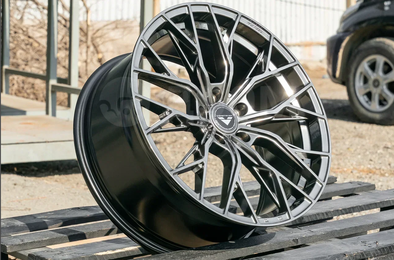 NEW! Комплект дисков Vorsteiner LK013 R19 8.5J ET38 5*114.3 (M013) NN