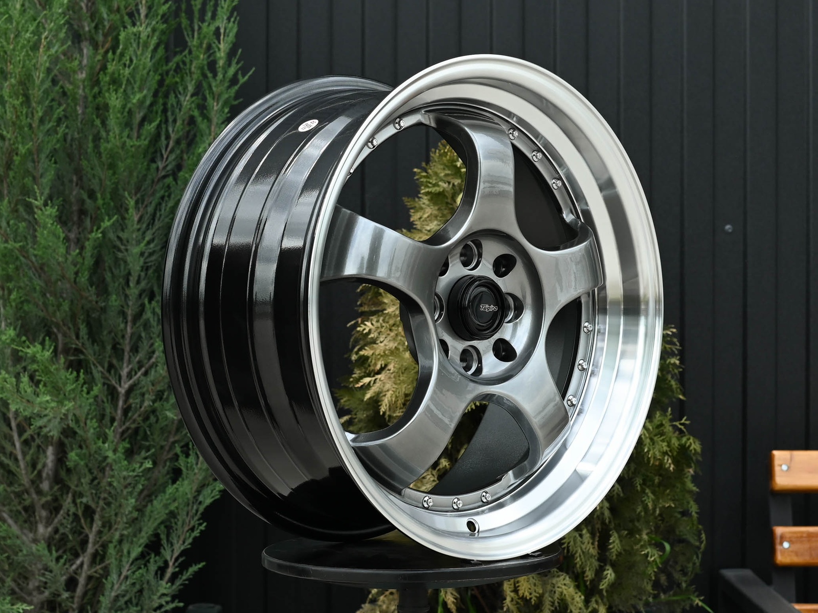 R17 SSR SP1 Стиль 7.5J ET42 4*100/114.3  Темный хром