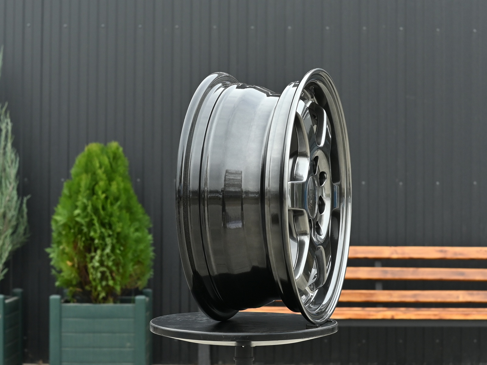 R14 Volk Racing TE37SL Стиль 5.5J ET35 4*100/114.3 Тёмный хром