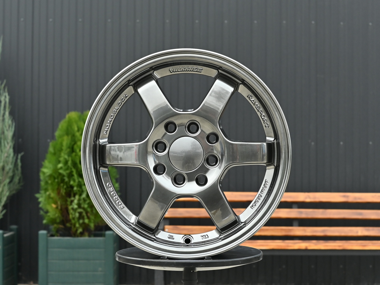 R14 Volk Racing TE37SL Стиль 5.5J ET35 4*100/114.3 Тёмный хром