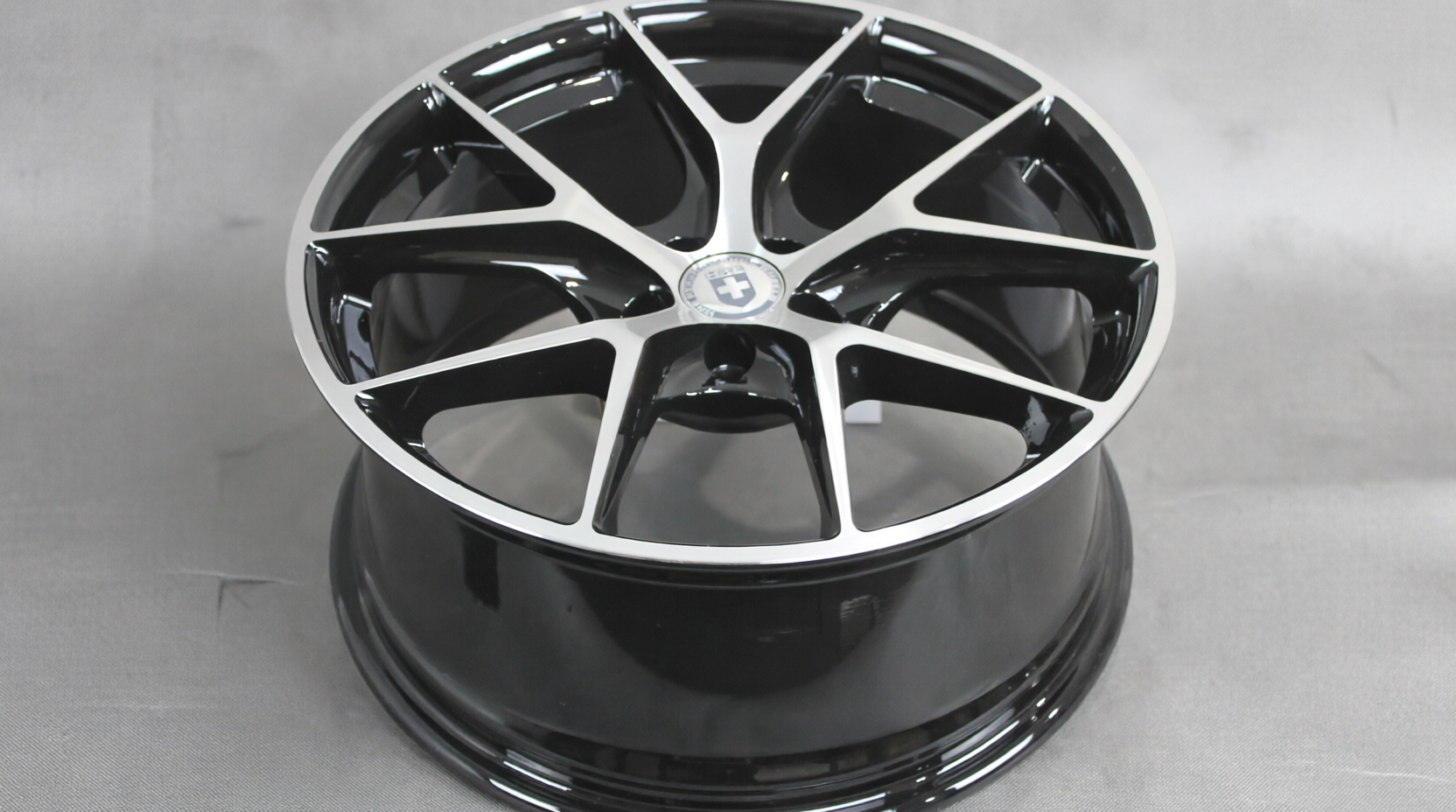 NEW! Комплект Style HRE P101 R18 8.0j ET35 5*100 (B024) NN