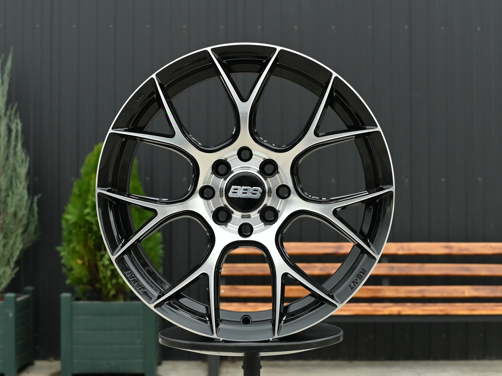 R17 Taigiro Spirit 7.5J ET40 4*100/114.3 Черный ФЗ