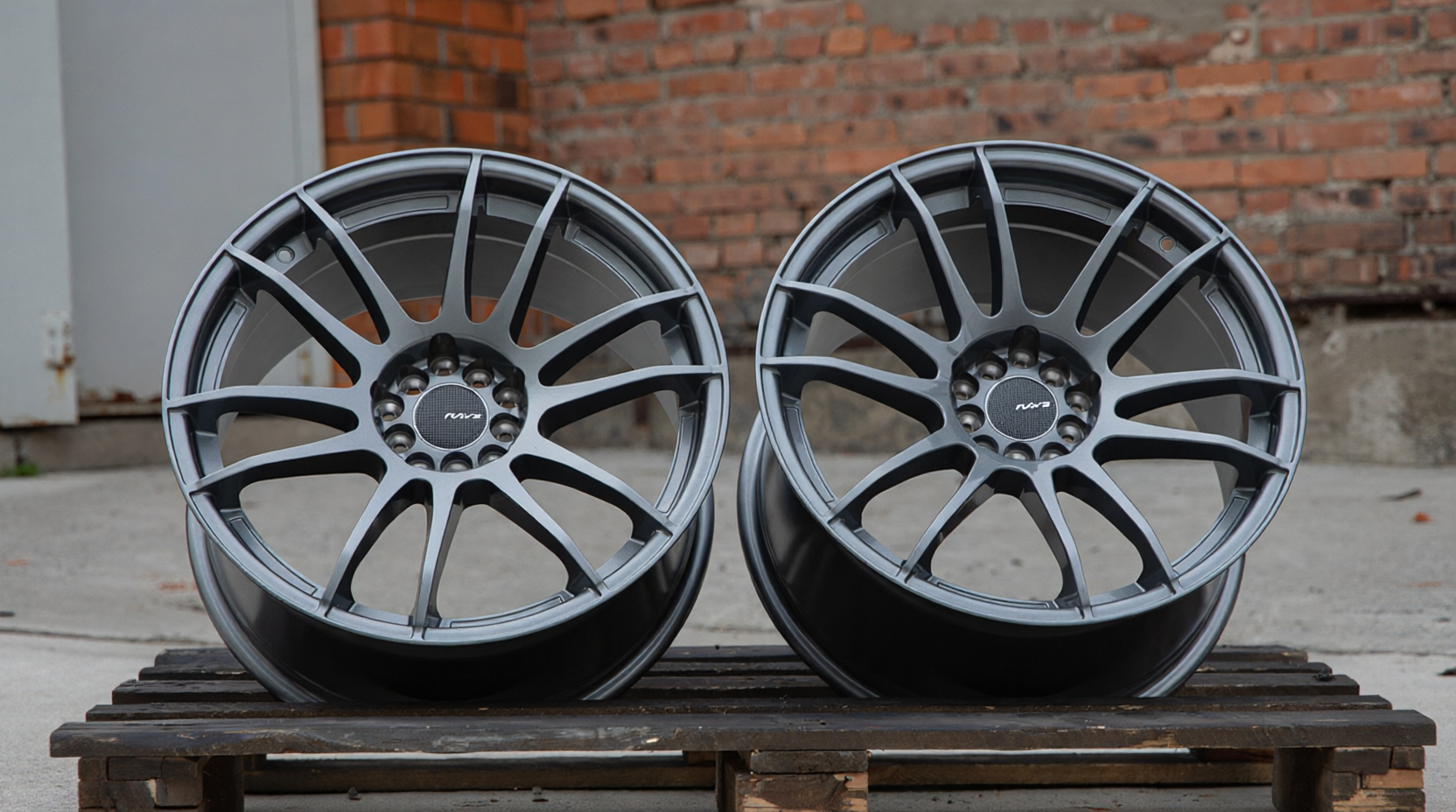 NEW! Rays Gram 57xtreme R18 8.5j/9.5j 5*100/114.3 (D165 D166) NN