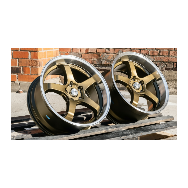 NEW! Style Advan GT R18 8.0/9.0j ET38/35 5*114.3 (E069 E070) NN