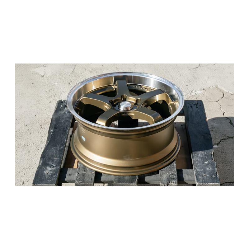 NEW! Комплект Style Advan GT R18 9.0j ET35 5*114.3 (E070) NN