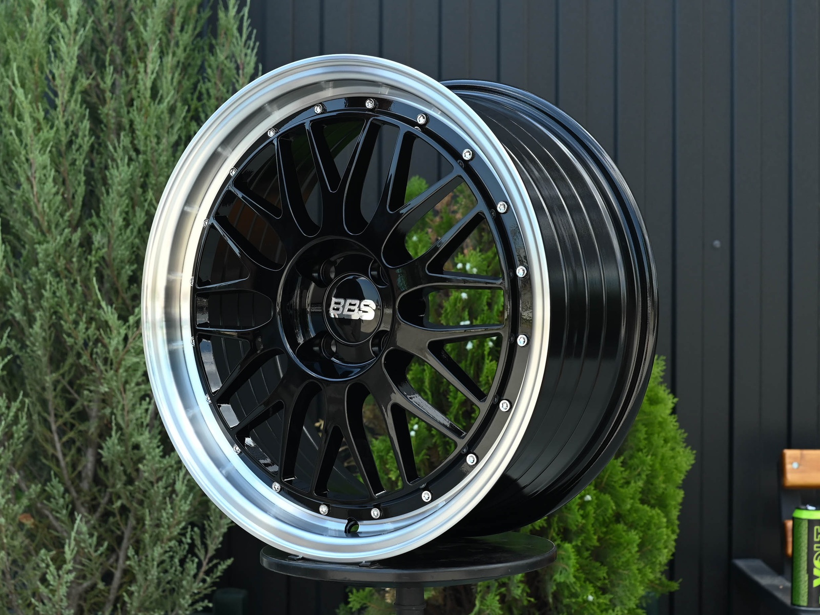R16 BBS LM Стиль 7.0J ET38 4*100 Черный