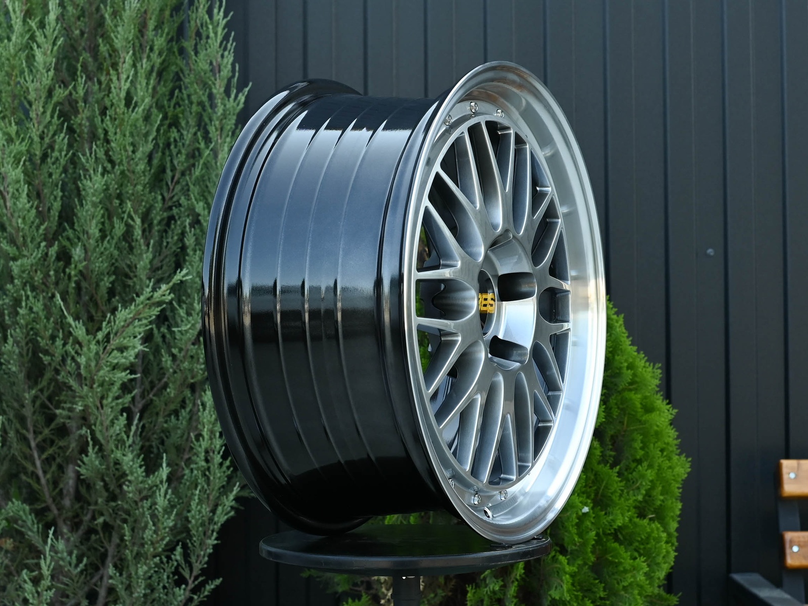 R17 BBS LM Стиль 7.5J ET38 5*100 Темный хром