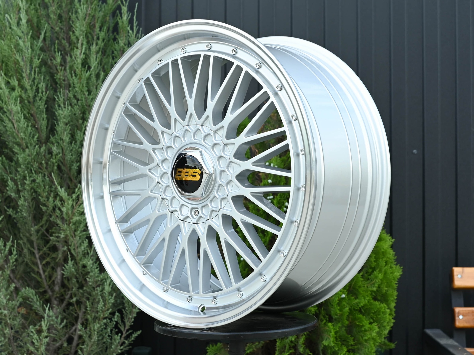 R18 BBS RS Стиль 8.0J ET35 5*120 Серебро