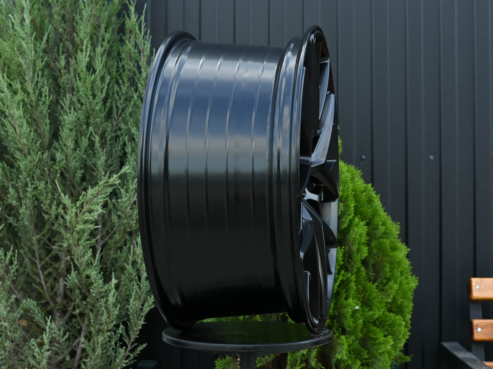R19 HRE FF10 Стиль 8.5J ET38 5*112 Мат черный