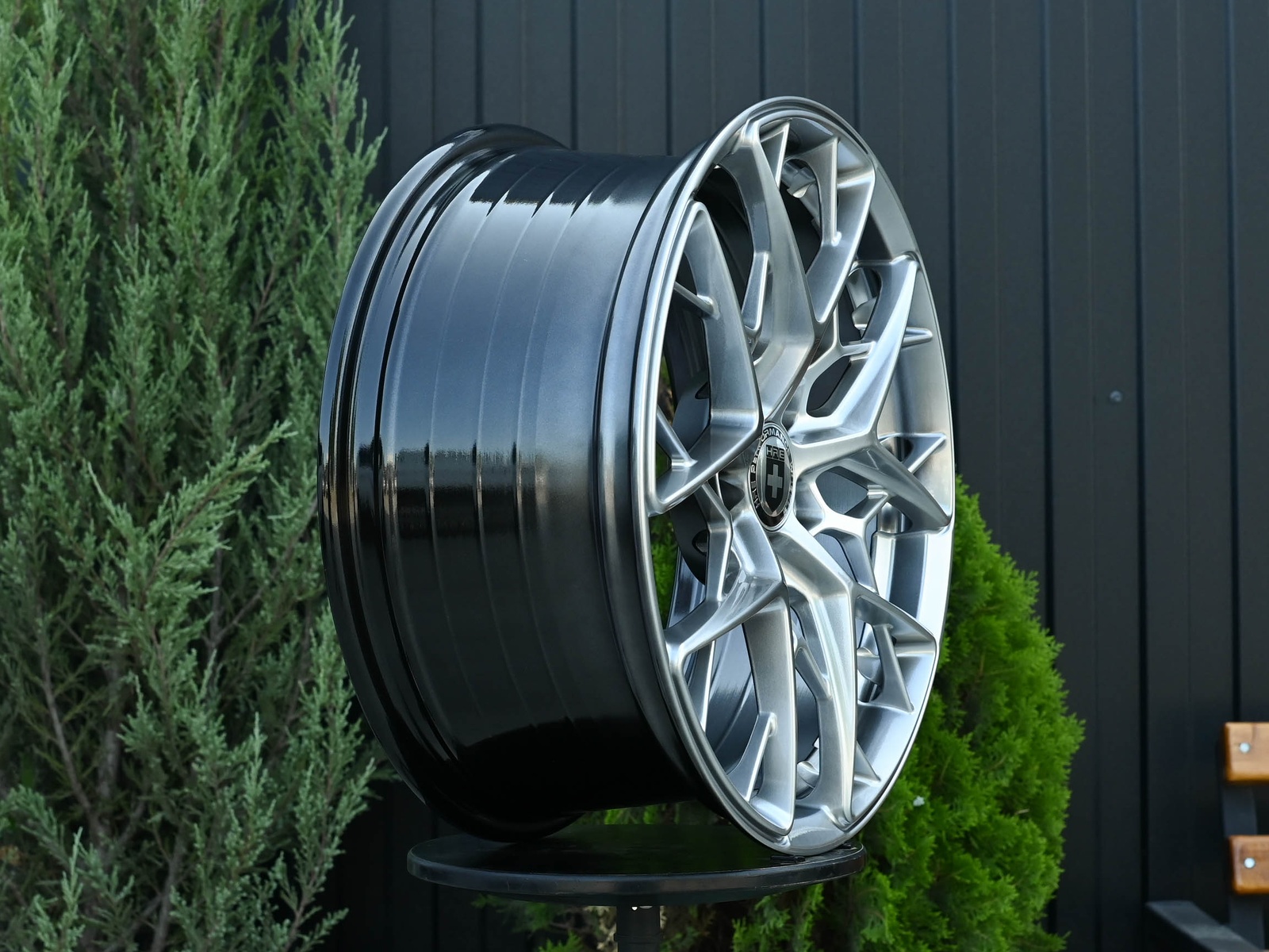 R17 HRE FF10 Стиль 7.5J ET38 5*110 Темное Серебро