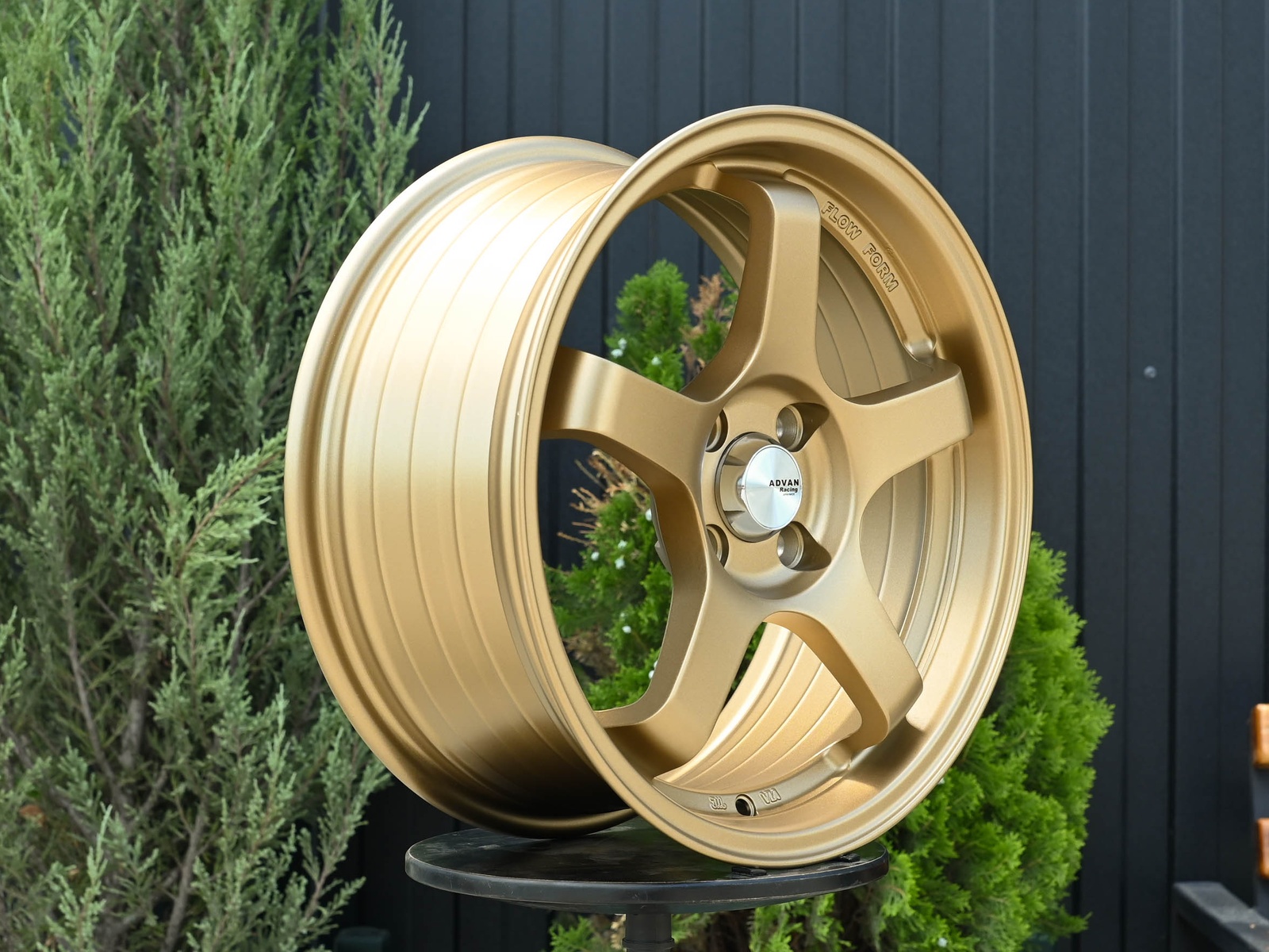 R17 Advan GT стиль 7.5 ET38 4*100 Бронза