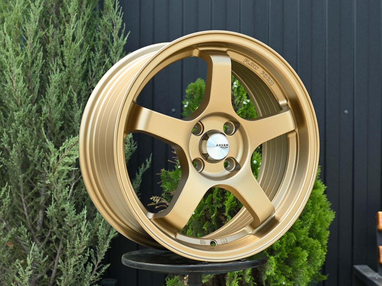 R17 Advan GT стиль 7.5 ET38 4*100 Бронза