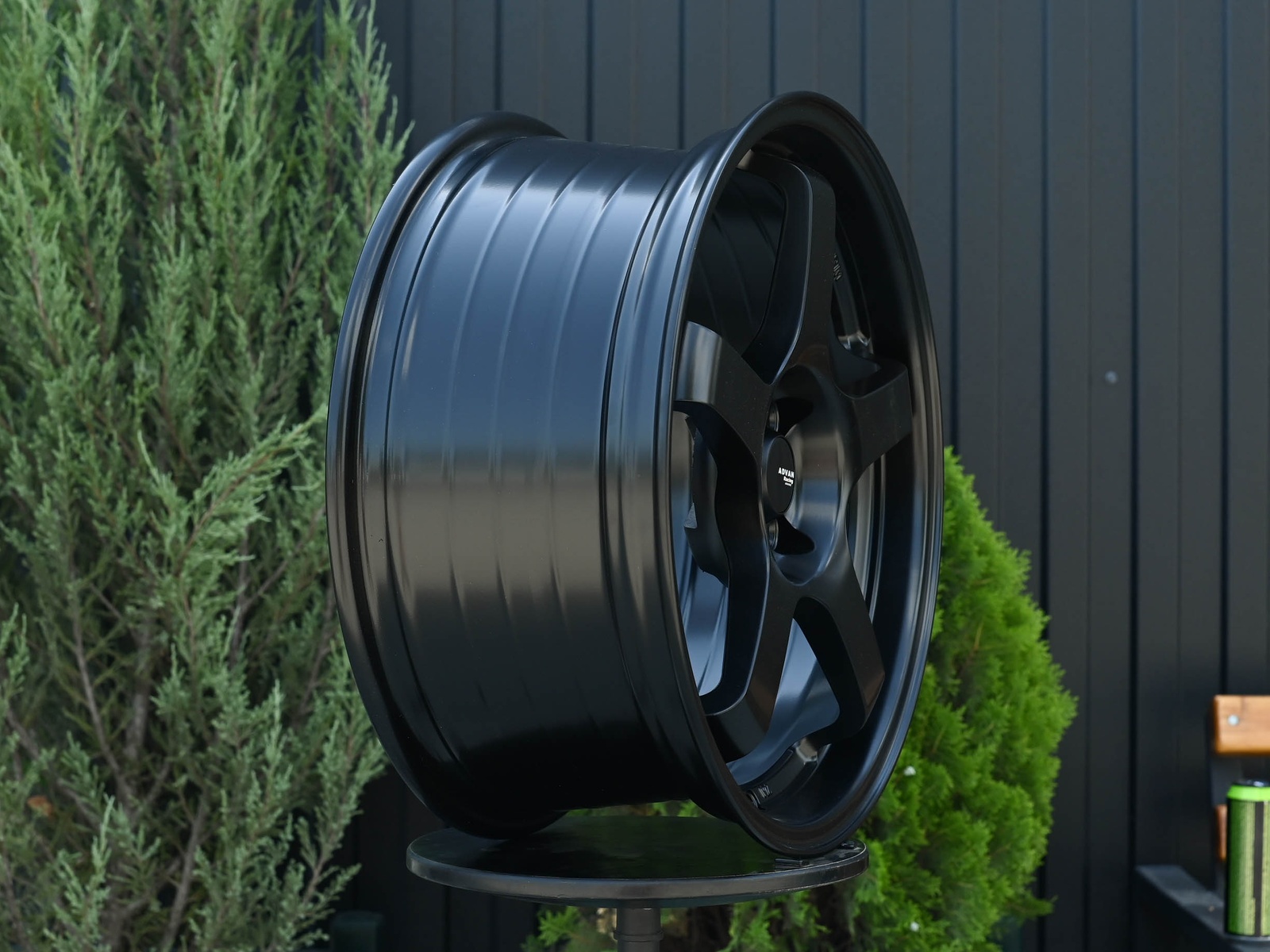 R16 Advan GT стиль 7.0 ET38 4*100 Черный