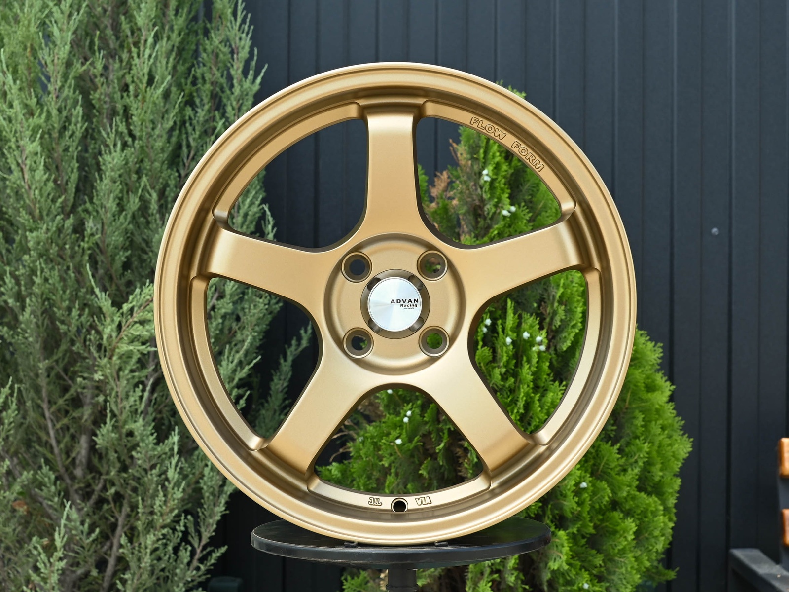 R16 Advan GT стиль 7.0 ET38 4*100 Бронза