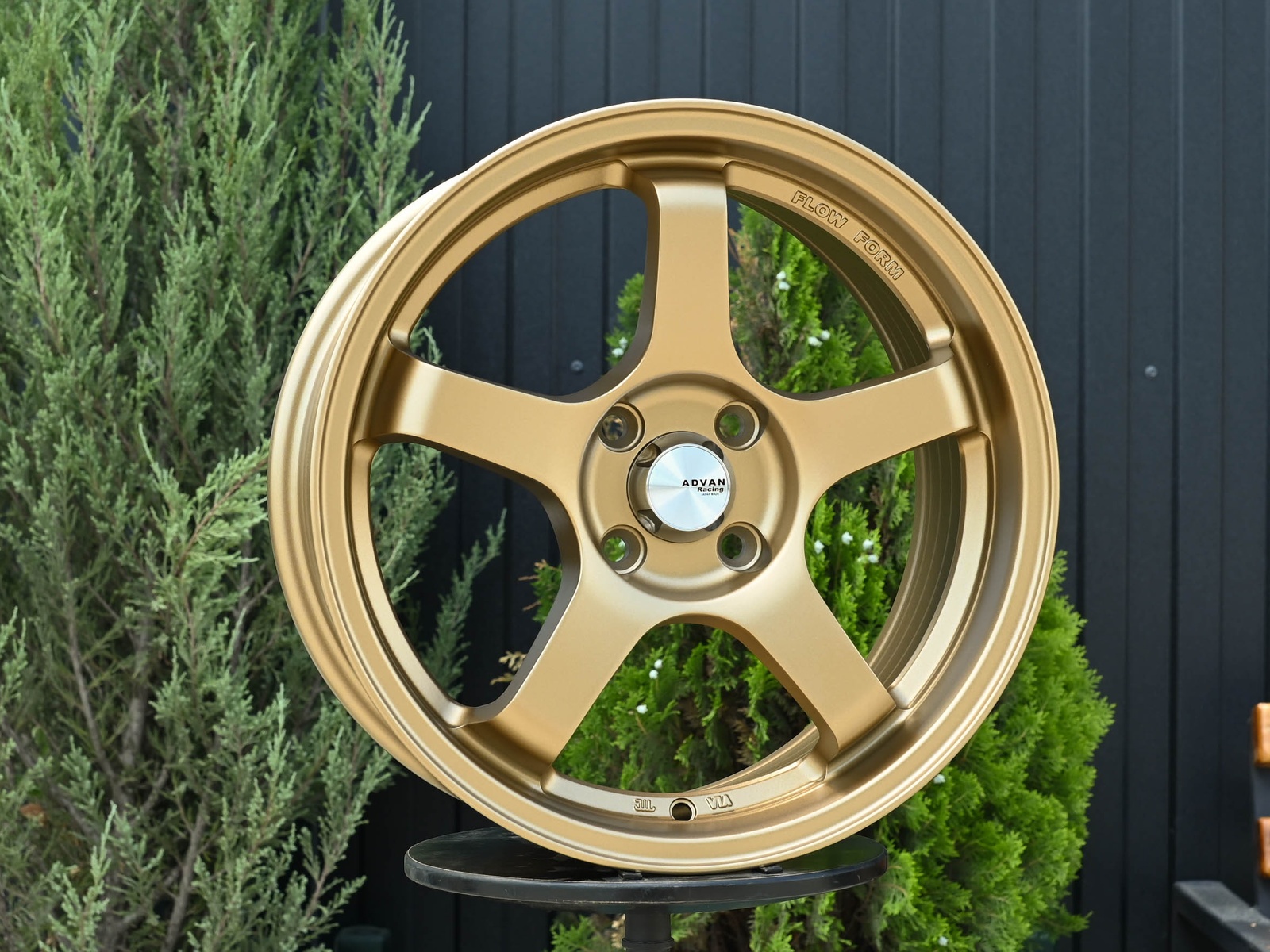R16 Advan GT стиль 7.0 ET38 4*100 Бронза