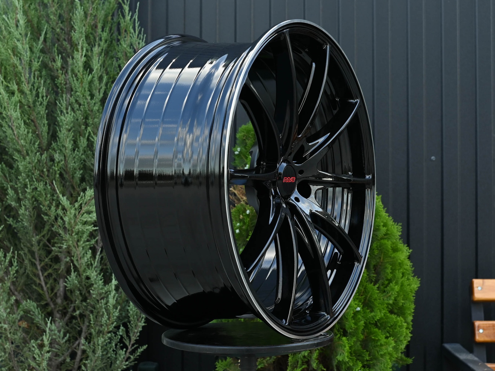 R18 Rays G25 Стиль 8.0J ET40 5*114.3 Черный глянец