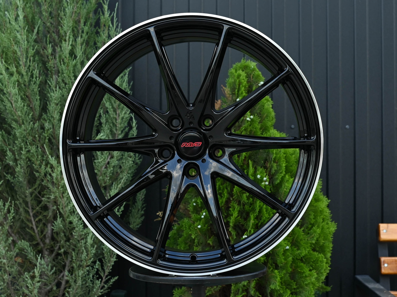 R19 Rays G25 Стиль 8.5J ET38 5*114.3 Черный