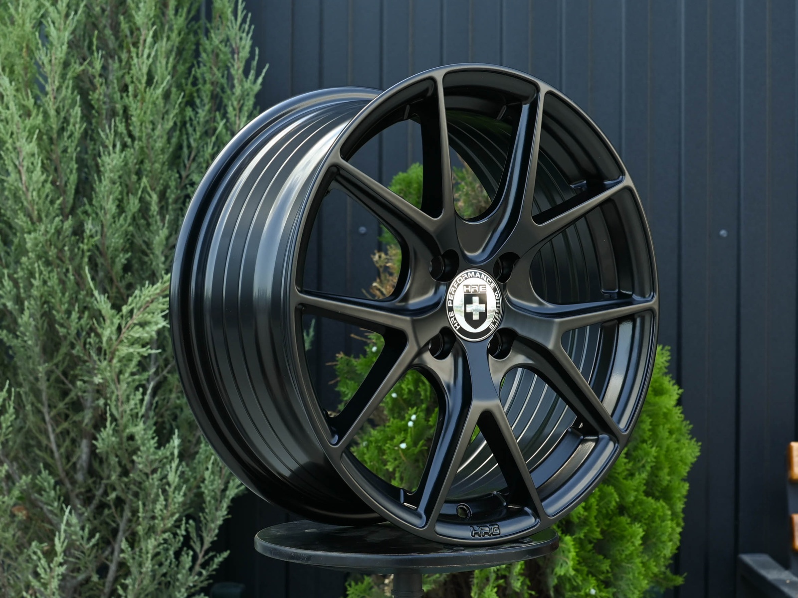 R16 HRE P101 7.0 ET40 4*100 Черный