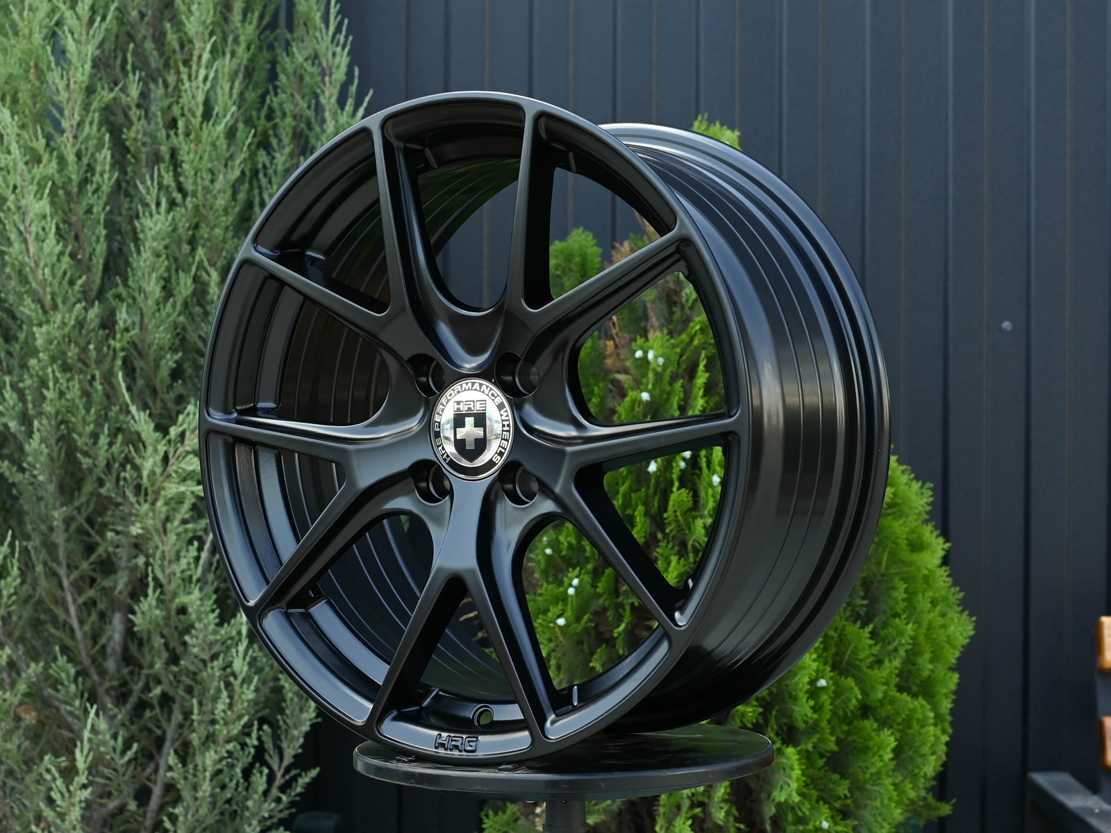 R16 HRE P101 7.0 ET40 4*100 Черный