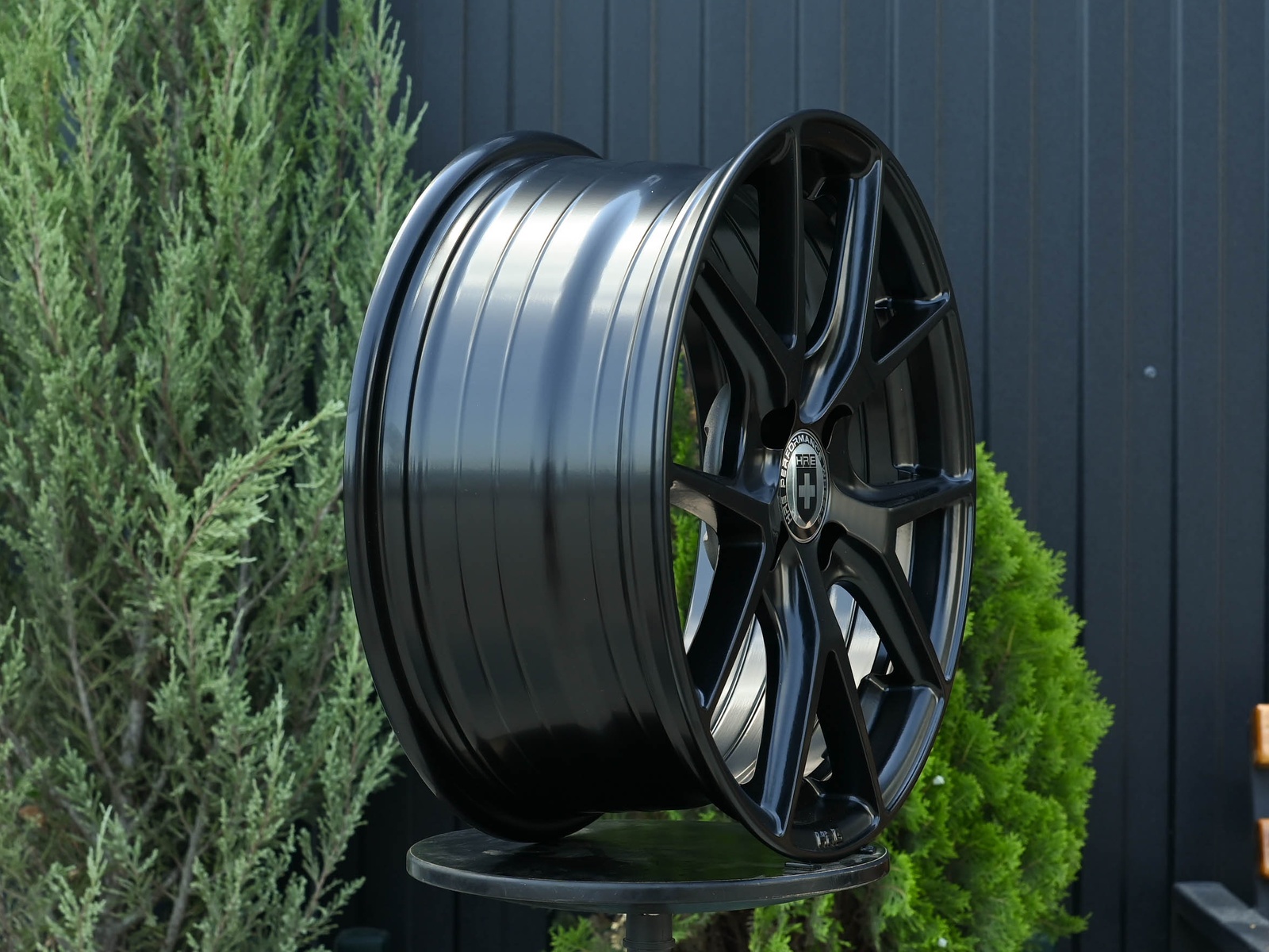 R16 HRE P101 7.0 ET40 4*100 Черный