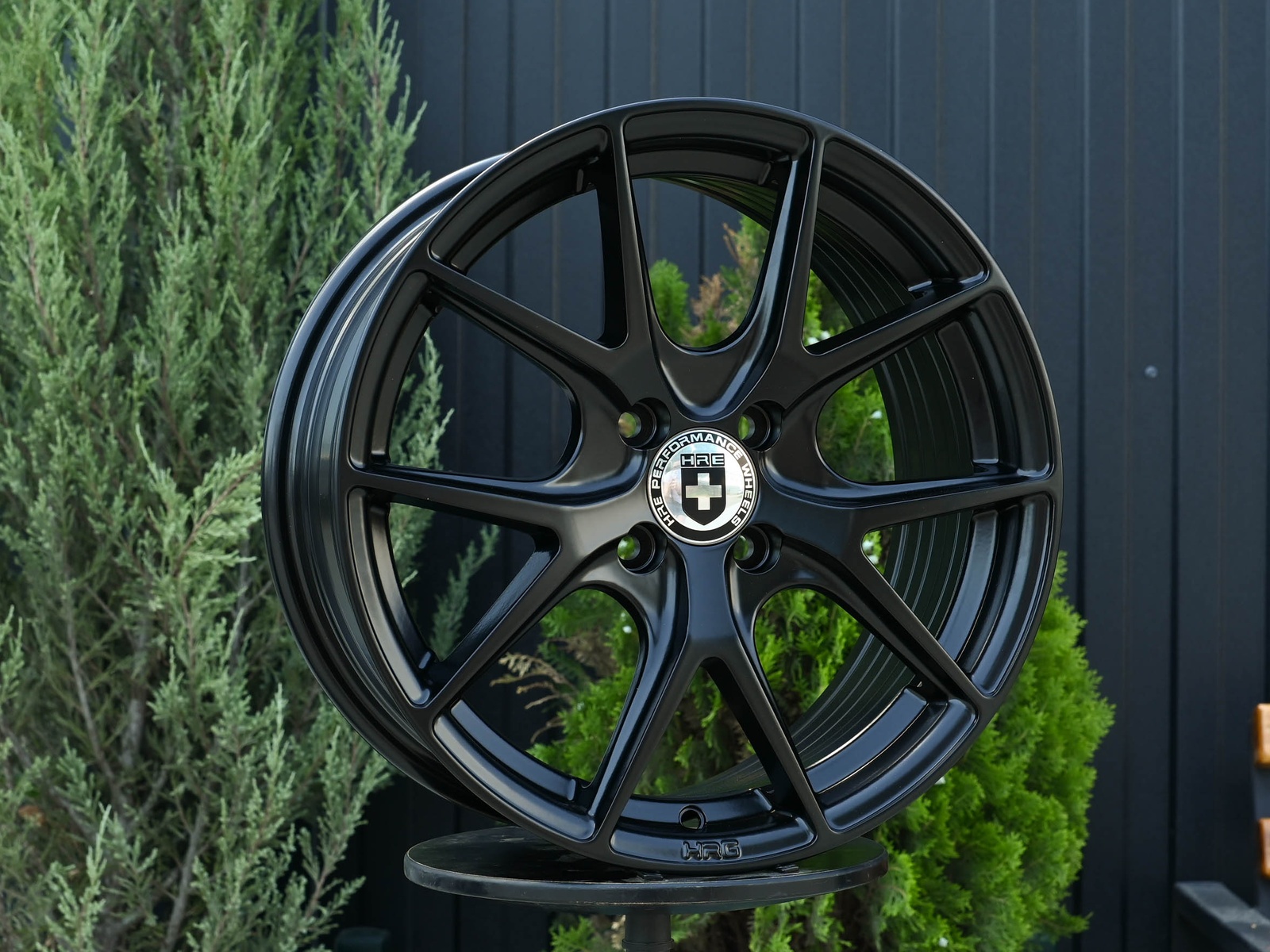 R16 HRE P101 7.0 ET40 4*100 Черный