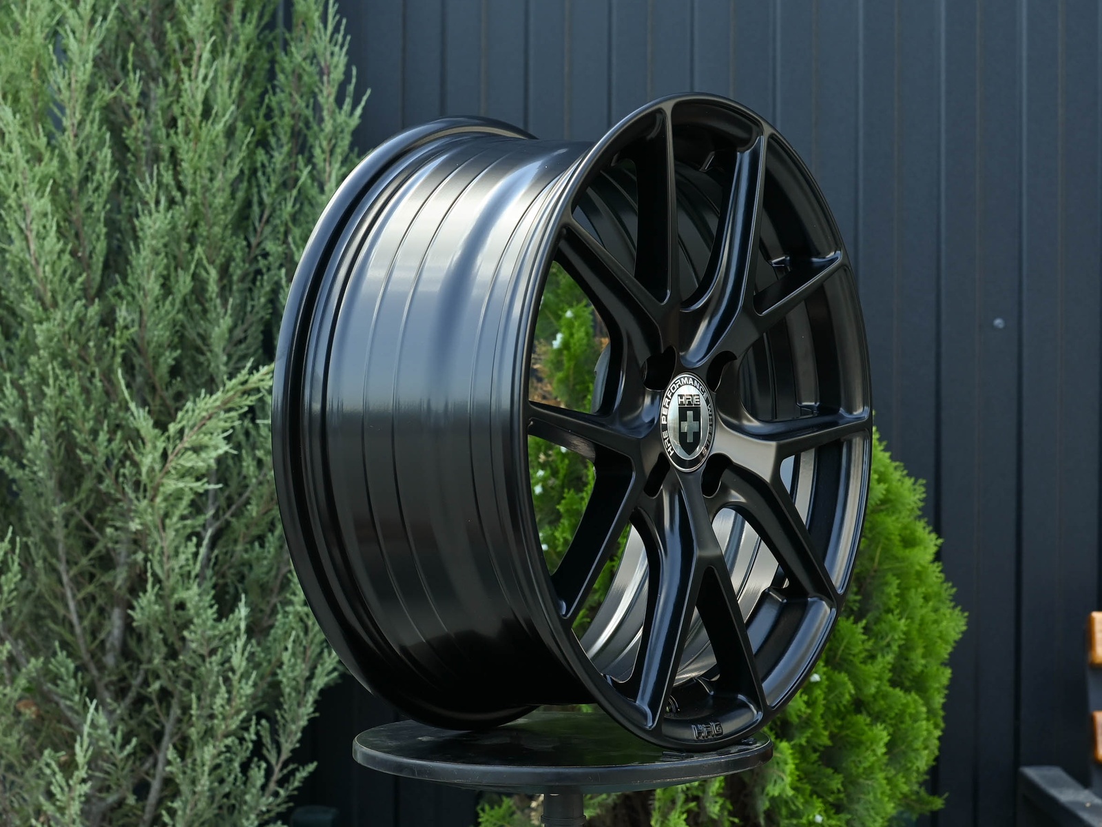R16 HRE P101 7.0 ET40 4*100 Черный