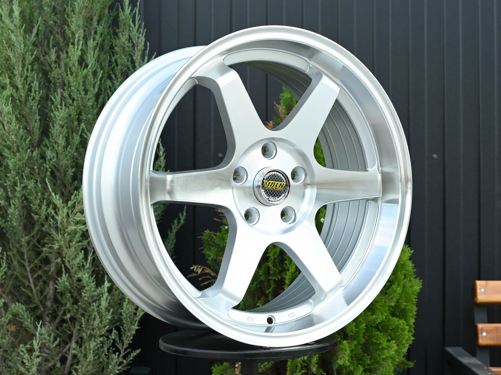 R18 Volk Racing TE37SL Стиль 8.0J ET40 5*114.3 Серебро ФЗ
