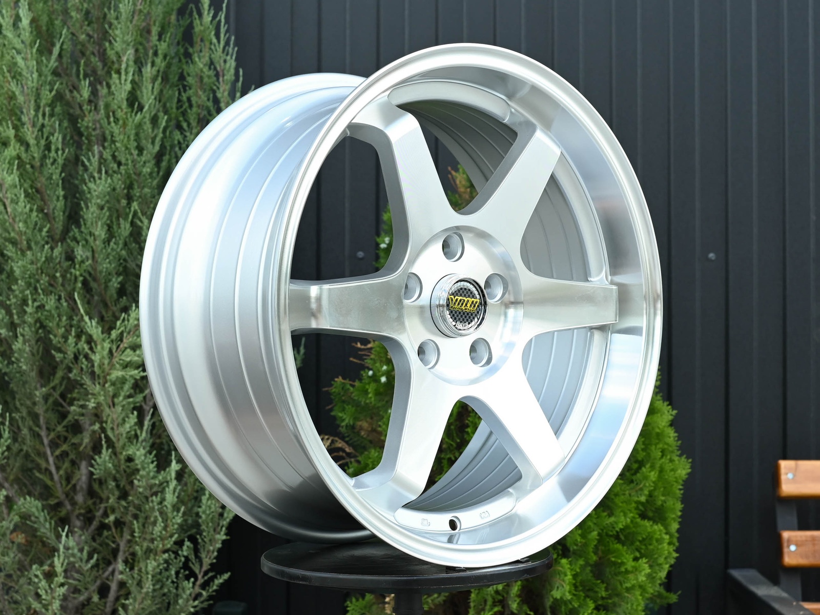 R18 Volk Racing TE37SL Стиль 8.0J ET40 5*114.3 Серебро ФЗ