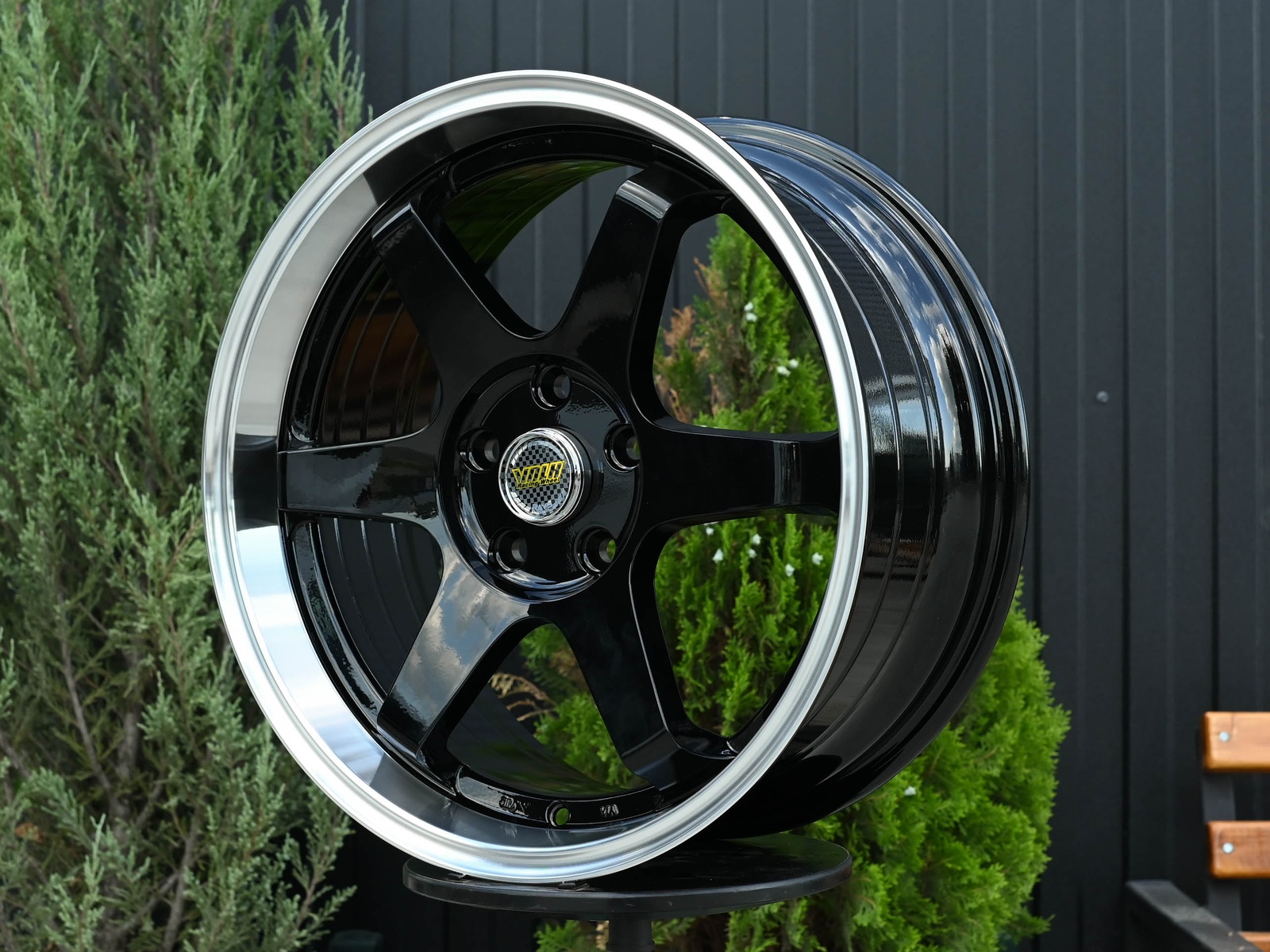 R18 Volk Racing TE37SL Стиль 8.0J ET40 5*114.3 Черный