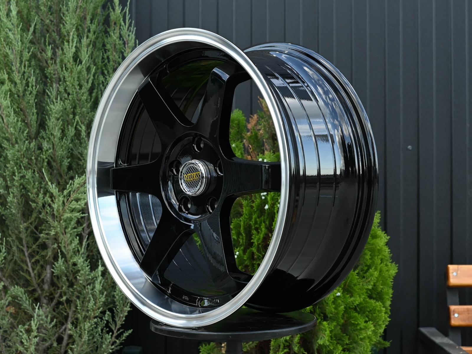 R18 Volk Racing TE37SL Стиль 8.0J ET40 5*114.3 Черный