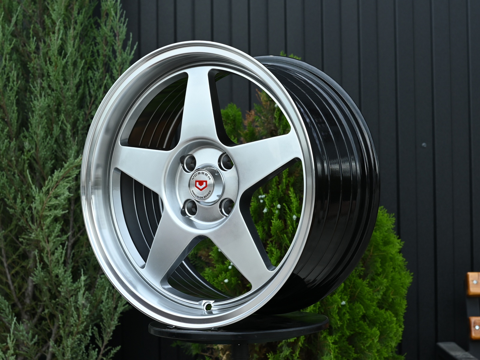 R15 Taigiro EVO 7.0 ET30 4*100 Темный хром