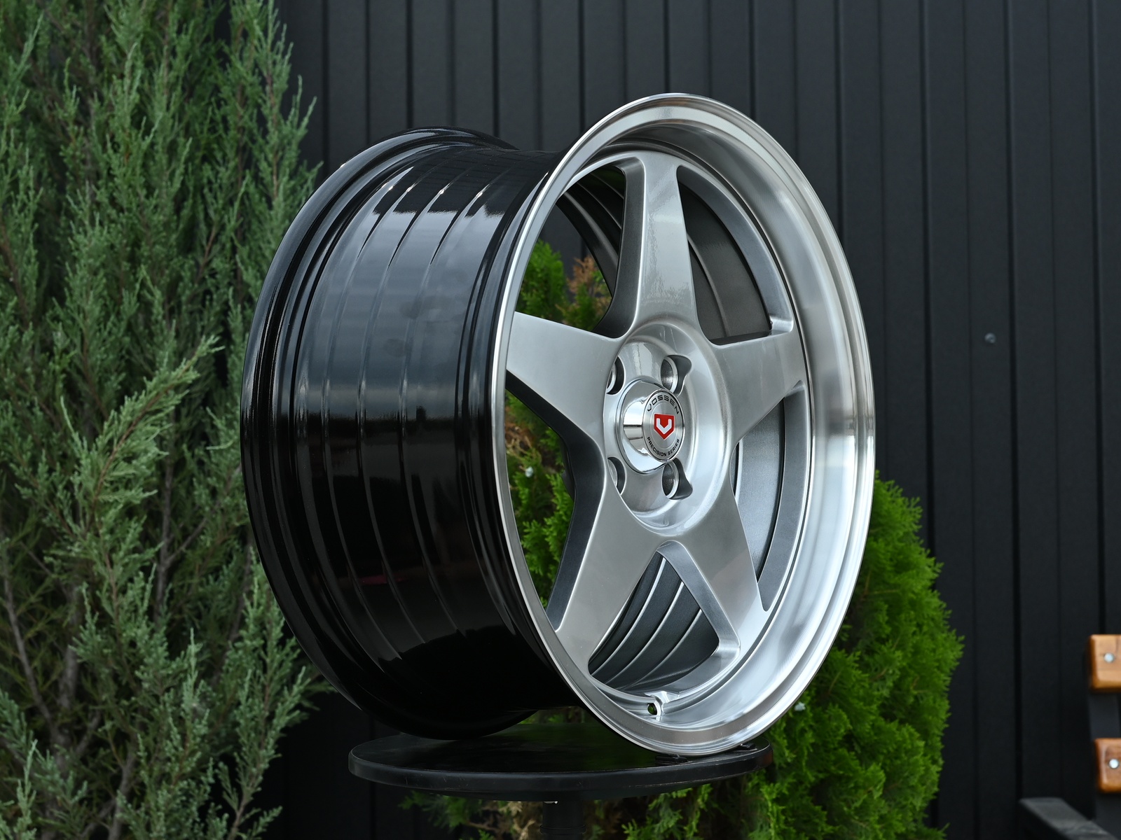 R15 Taigiro EVO 7.0 ET30 4*100 Темный хром