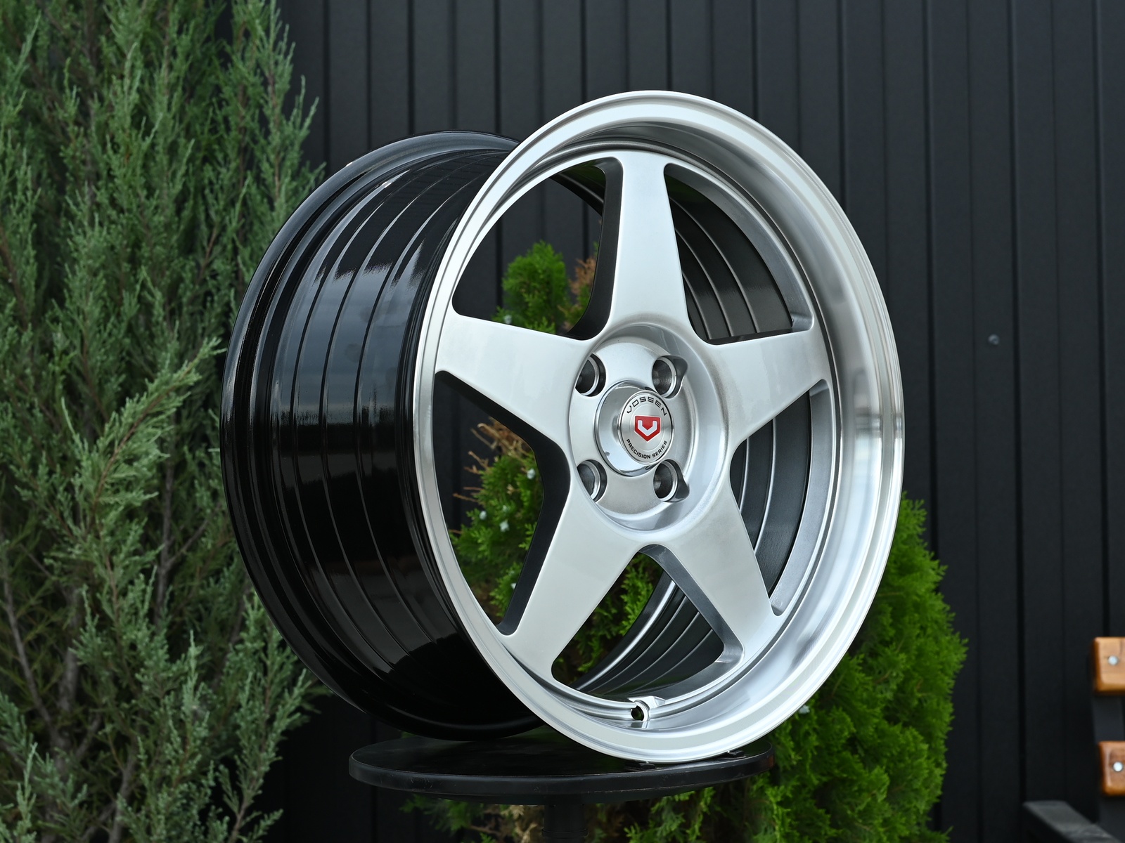 R15 Taigiro EVO 7.0 ET30 4*100 Темный хром