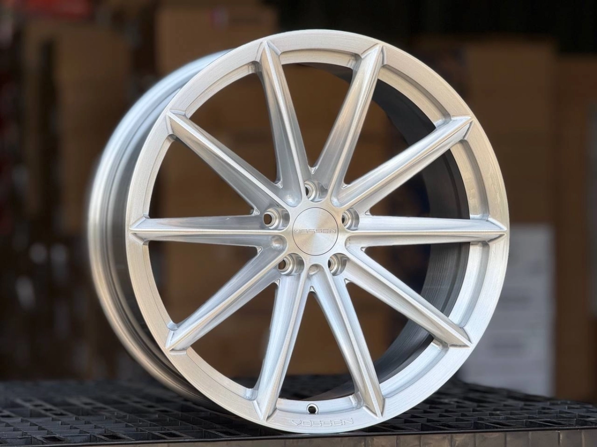FORGED VOSSEN YC8290