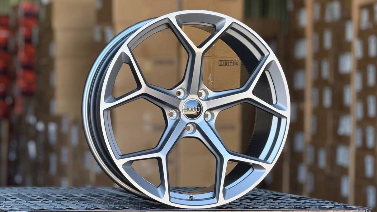 FORGED AUDI YC7906