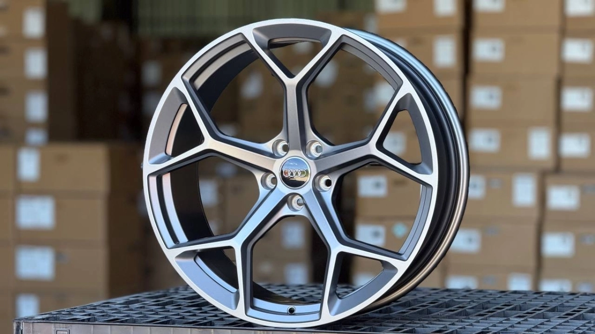 FORGED AUDI YC7906