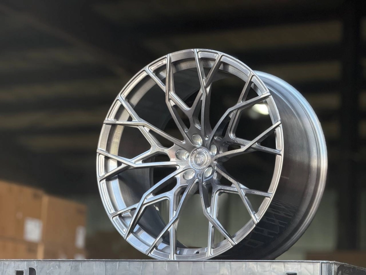 TITAN FORGED BMW NEW X5/X6/X7 YC7943 D23